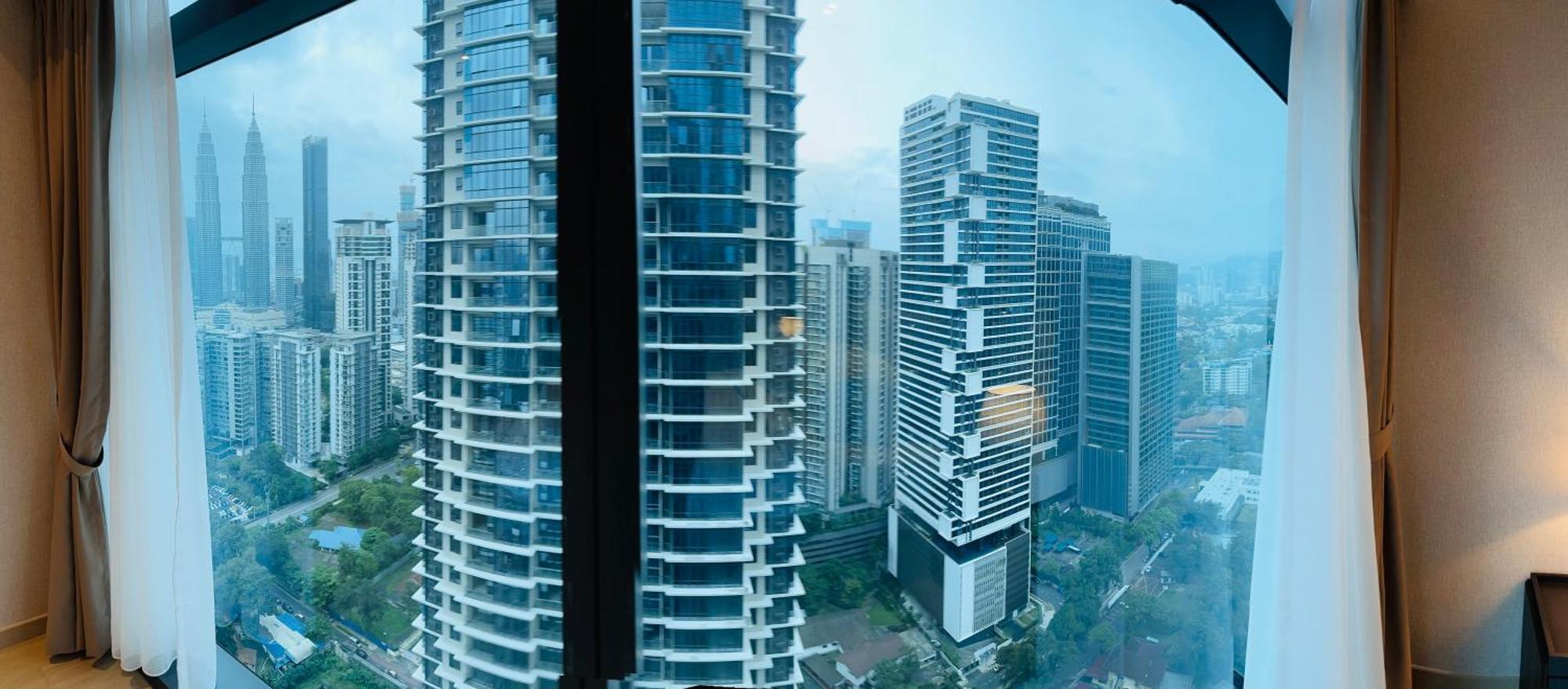 Eaton Residence Klcc Куала Лумпур Екстериор снимка