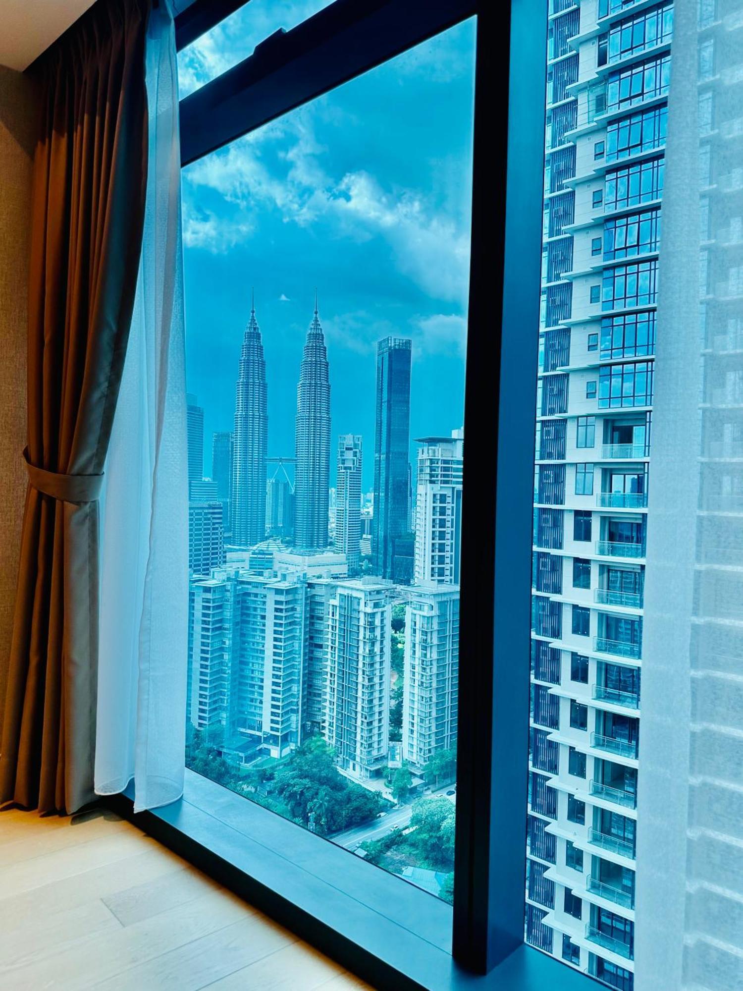 Eaton Residence Klcc Куала Лумпур Екстериор снимка