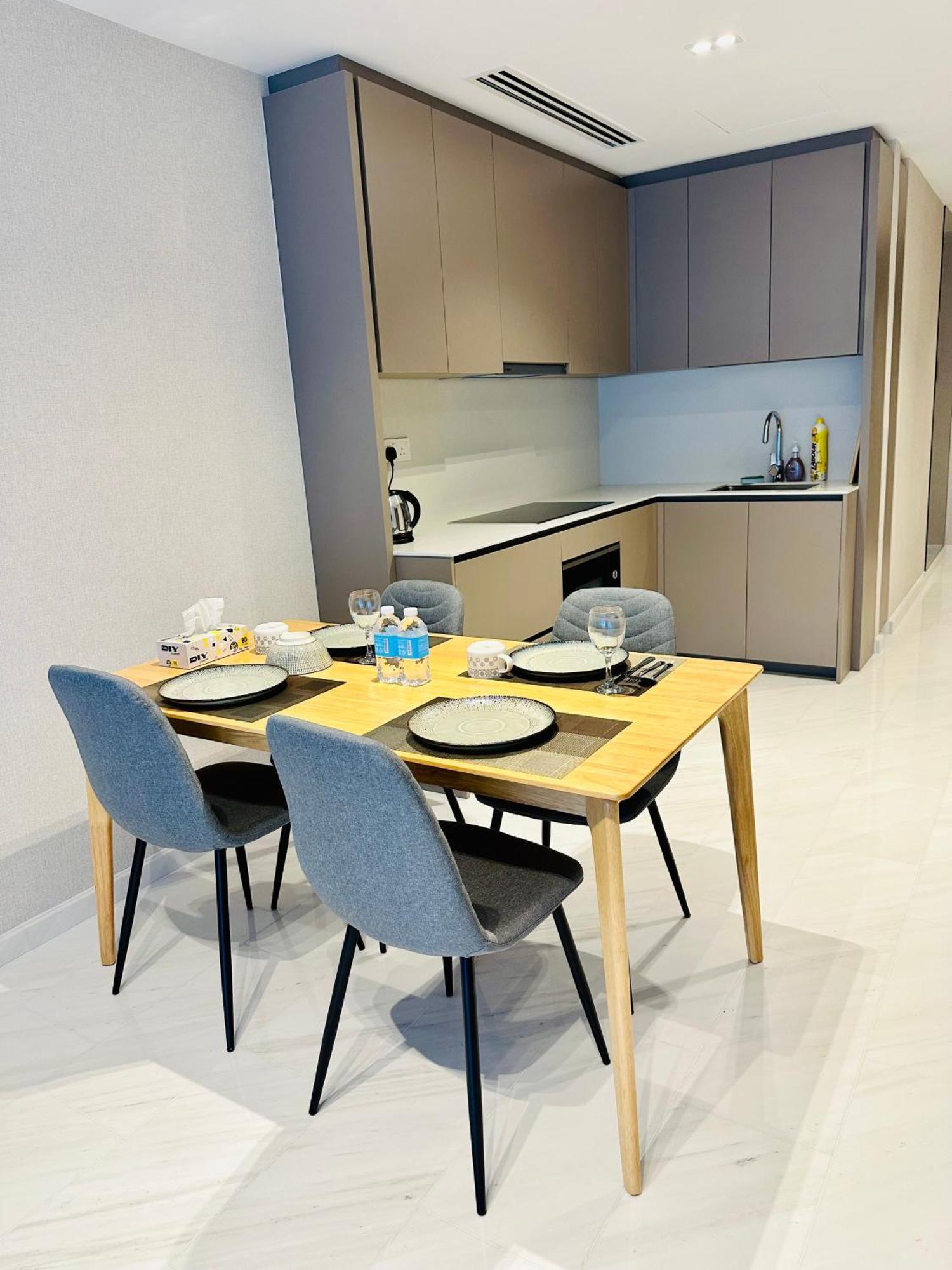 Eaton Residence Klcc Куала Лумпур Екстериор снимка