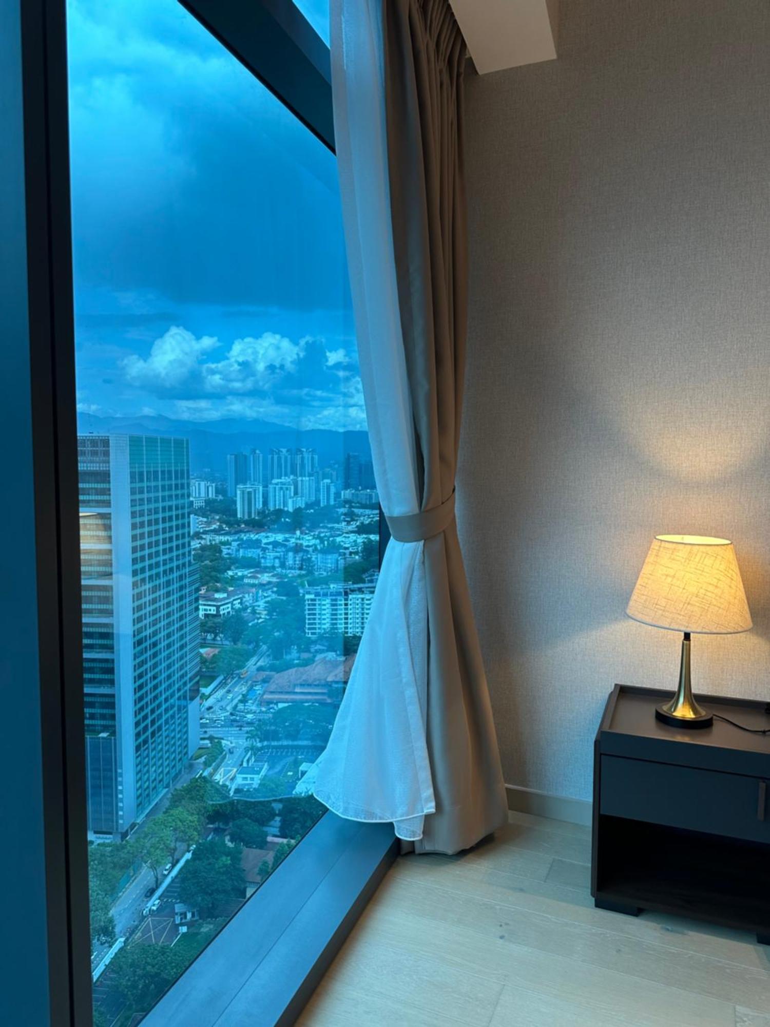 Eaton Residence Klcc Куала Лумпур Екстериор снимка