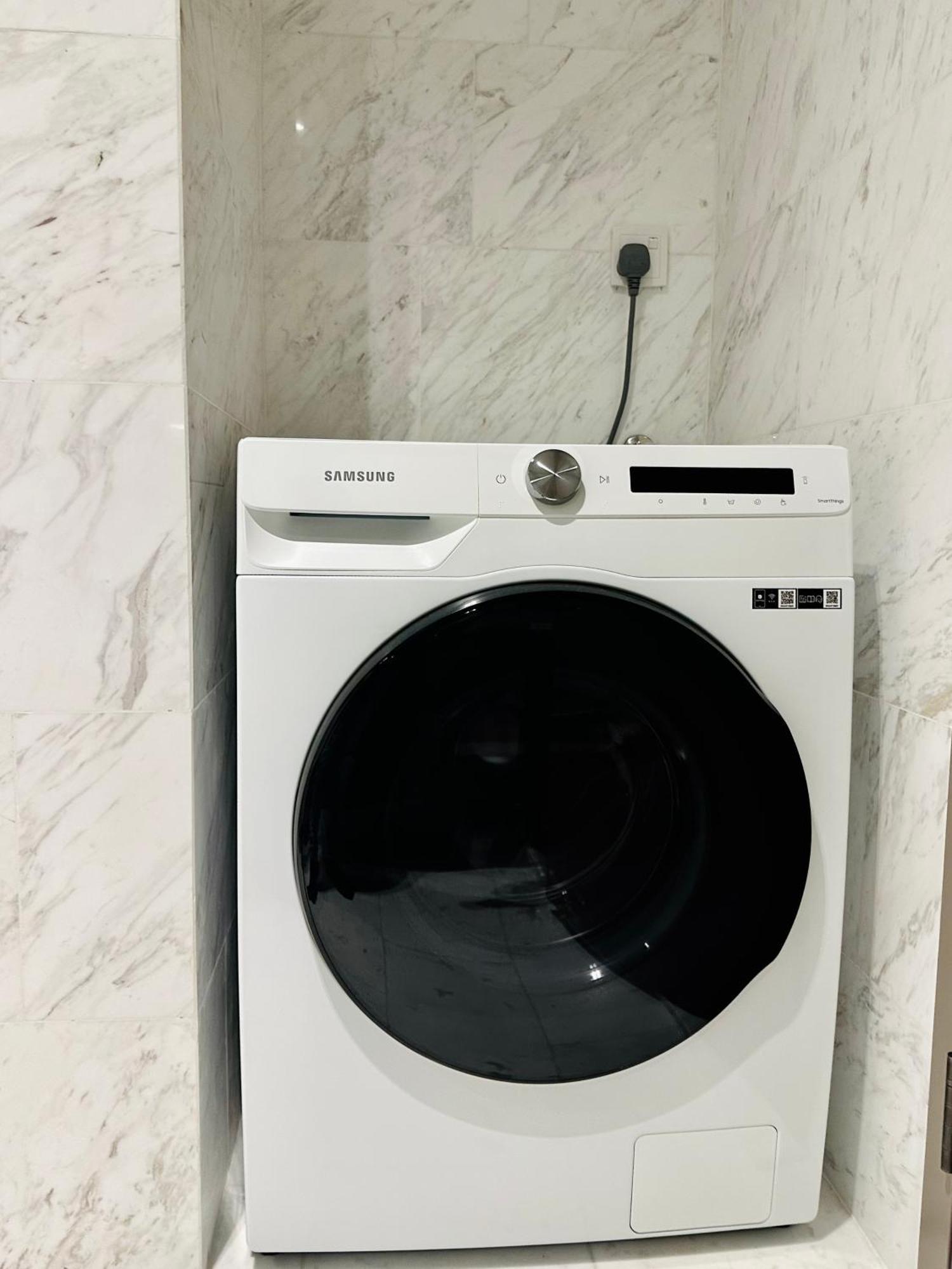 Eaton Residence Klcc Куала Лумпур Екстериор снимка