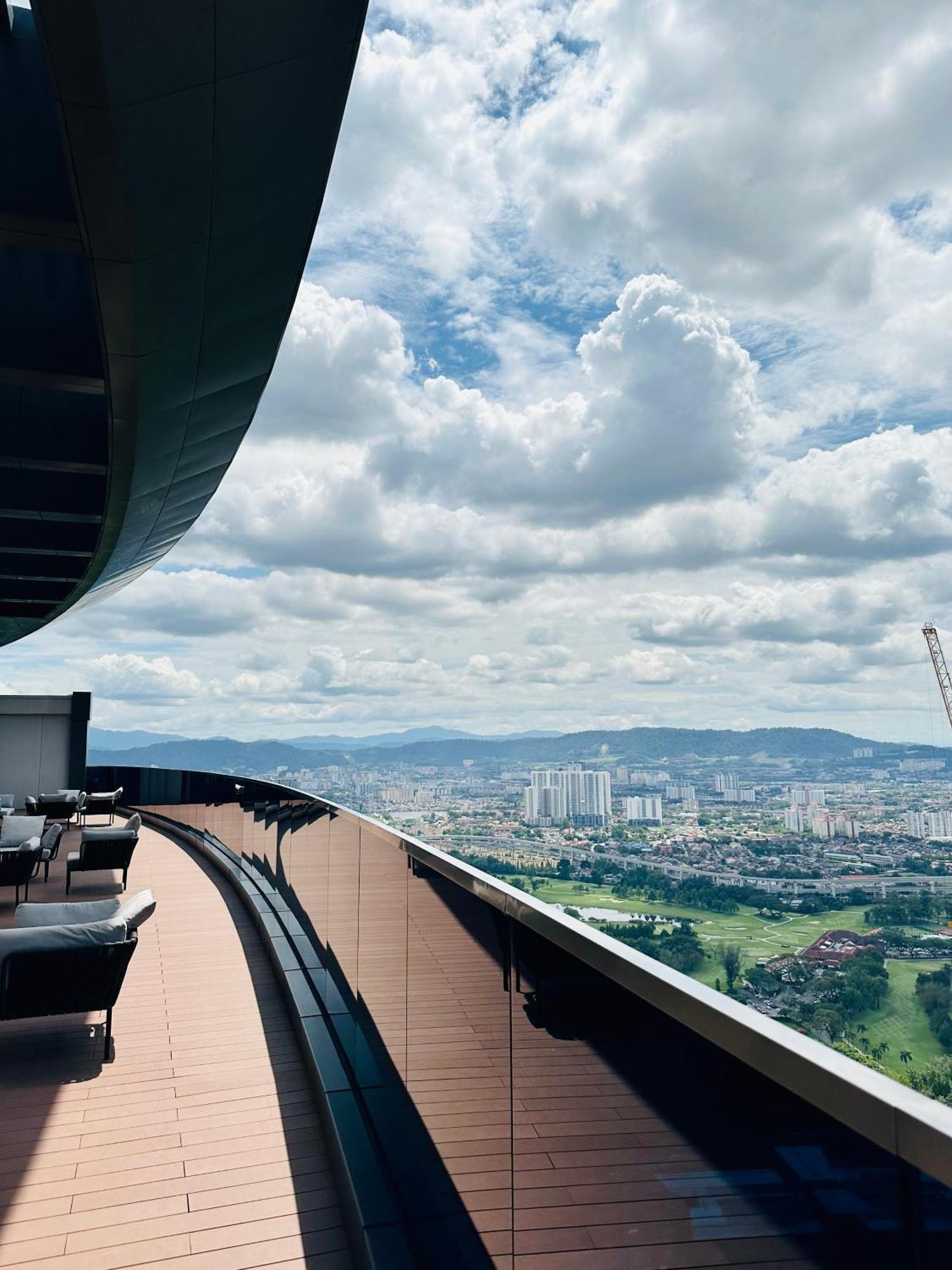 Eaton Residence Klcc Куала Лумпур Екстериор снимка