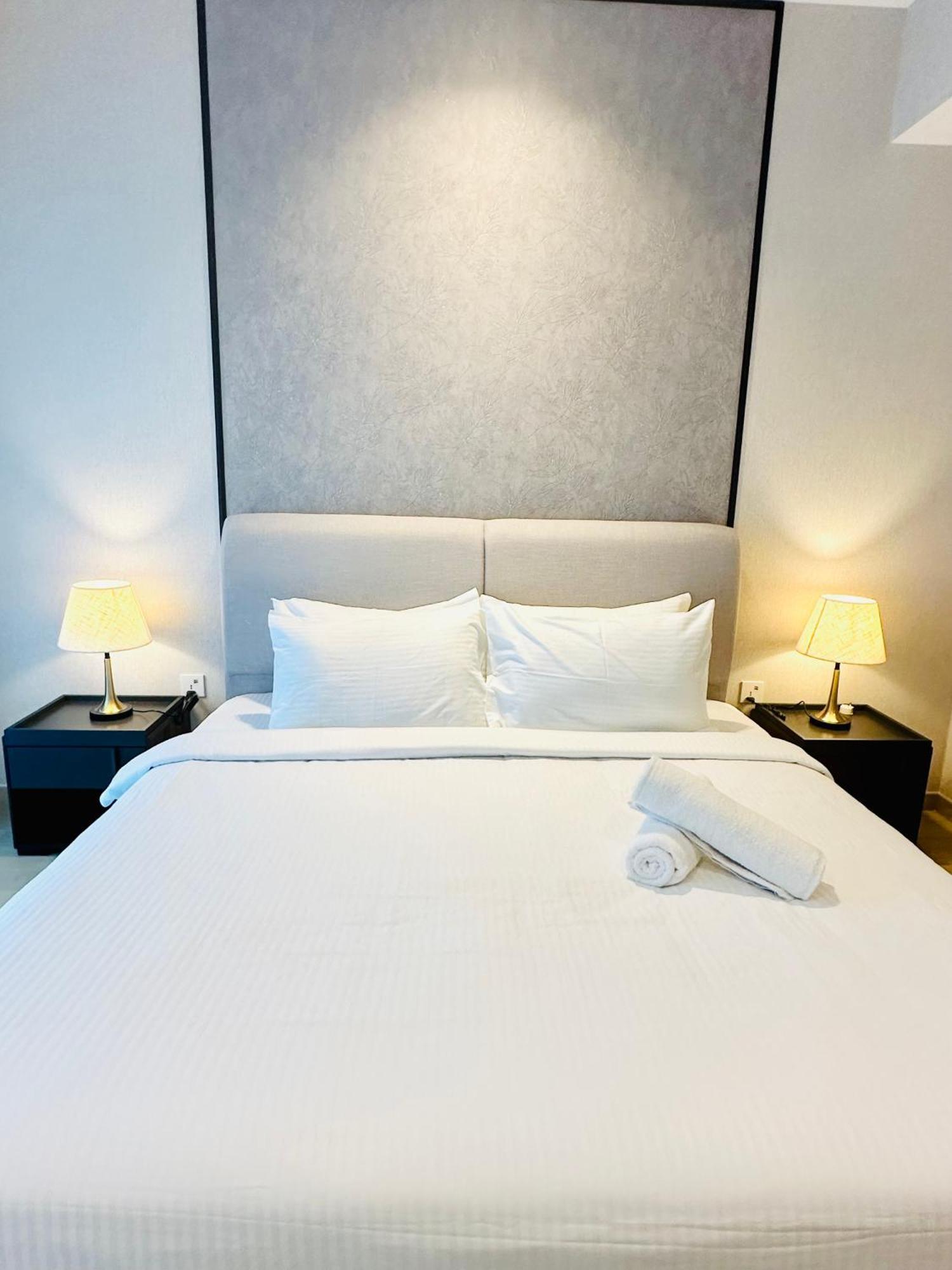 Eaton Residence Klcc Куала Лумпур Екстериор снимка